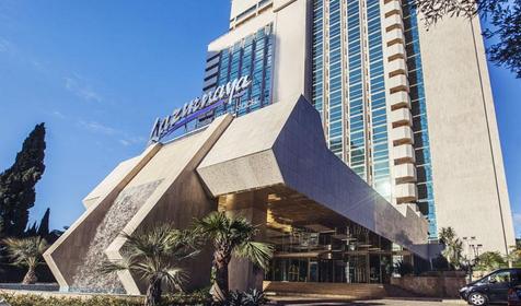 Отель Radisson Lazurnaya Hotel Sochi (Рэдиссон Лазурная), г. Сочи, Хостинский р-н
