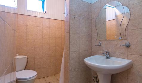 Люкс двухкомнатный с балконом. Гостиница Дельфин, Анапа, Витязево