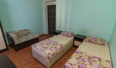 Стандарт трехместный без балкона. Гостиница Дельфин, Анапа, Витязево