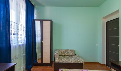 Стандарт трехместный без балкона. Гостиница Дельфин, Анапа, Витязево