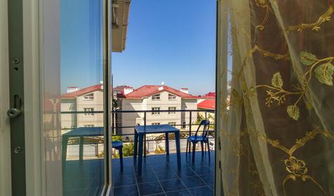 Стандарт трехместный с балконом. Гостиница Дельфин, Анапа, Витязево
