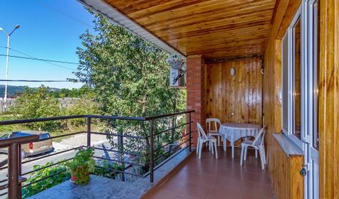 Стандарт трехместный. Гостевой дом Аруна, Геленджик, Архипо-Осиповка