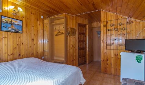 Стандарт четырехместный. Гостевой дом Аруна, Геленджик, Архипо-Осиповка