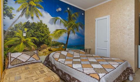 Трехместный полулюкс. Гостевой дом Аруна, Геленджик, Архипо-Осиповка