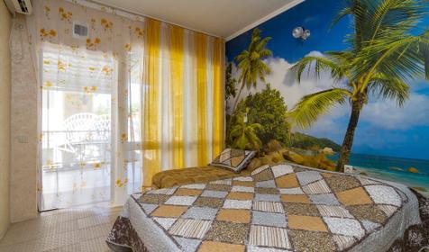 Трехместный полулюкс. Гостевой дом Аруна, Геленджик, Архипо-Осиповка