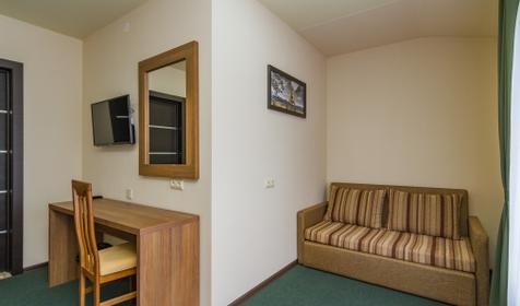 Люкс, корпус 2. Отель Добрыня, Апшеронский район, х. Гуамка