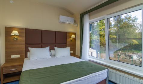 Стандарт плюс с видом на лес, корпус 2. Отель Добрыня, Апшеронский район, х. Гуамка