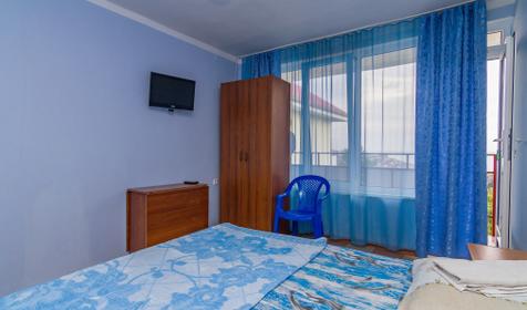 Трехместный комфорт. Гостевой дом У Светланы, Сочи, Кудепста