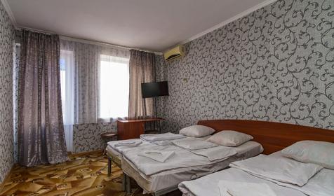 Комфорт четырехместный . Гостиница Пурпурный замок, Адлерский р-н г. Сочи