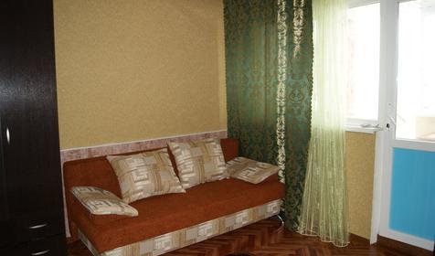 Трехместный однокомнатный с кухней №10