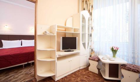 Семейный. СКК Знание, г. Адлер