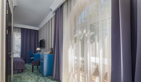 1 категории двухместный с балконом. Отель Marsel (Марсель), Геленджик