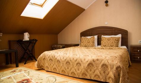 Первой категории (мансардный этаж)