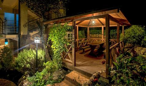 Lamore (Ламоре)