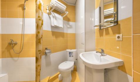 Трехместный стандарт