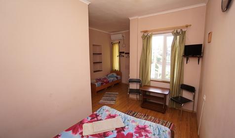 Трехместный с балконом