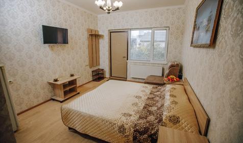 Трехместный с балконом