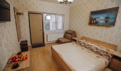 Трехместный с балконом