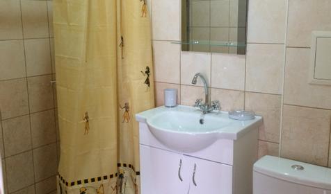 Трехместный номер с балконом