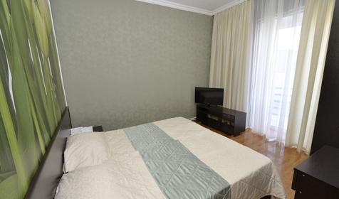 Люкс четырехкомнатный шестиместный с кухней