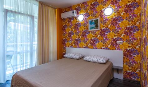 Двухместный комфорт с балконом с видом на сад