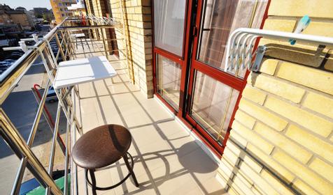 Полулюкс трехместный