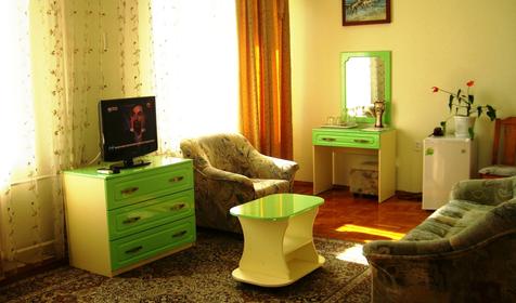 Стандарт улучшенный с двуспальной кроватью. Отель "Якорь", г. Анапа