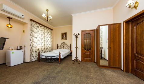 Полулюкс. Гостевой дом Маленький Париж, г. Краснодар