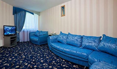 Люкс двухкомнатный. Курортный комплекс "Молния", Туапсинский район, п. Небуг