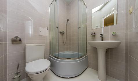 Четырехместный стандарт с индивидуальным балконом, корпус новый. Гостиничный комплекс Лето, Сочи, Лазаревское