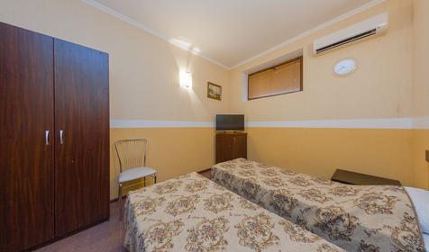 Двухместный полуцоколь. Гостевой дом L’ete, Сочи, Лазаревское