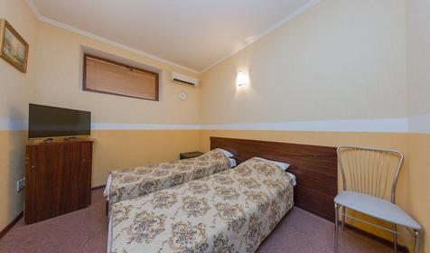 Двухместный полуцоколь. Гостевой дом L’ete, Сочи, Лазаревское