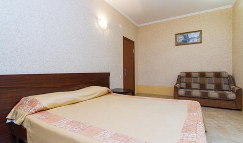 Трехместный полуцоколь. Гостевой дом L’ete, Сочи, Лазаревское