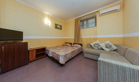 Четырехместный полуцоколь. Гостевой дом L’ete, Сочи, Лазаревское