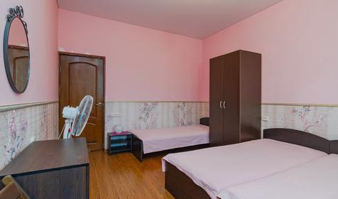 Стандарт трехместный. Гостевой дом Эдра, Сочи, Лоо