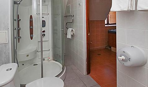 Люкс двухкомнатный с сауной с сауной, отель "Генрих", Сочи