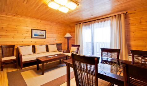 Бунгало двухэтажный. Отель Золотая Бухта, Анапа