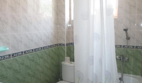 Четырехместный стандарт с балконом