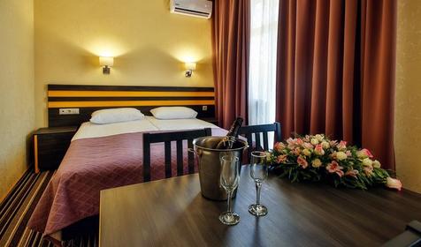 Апартаменты четырехместные двухкомнатные (корпус 4) двухкомнатные четырехместные. Санаторий Жемчужина моря, Геленджик, Кабардинка