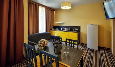 Апартаменты четырехместные двухкомнатные (корпус 4) двухкомнатные четырехместные. Санаторий Жемчужина моря, Геленджик, Кабардинка