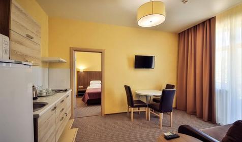 Сюит двухместный двухкомнатный (корпус 4) двухкомнатный двухместный. Санаторий Жемчужина моря, Геленджик, Кабардинка