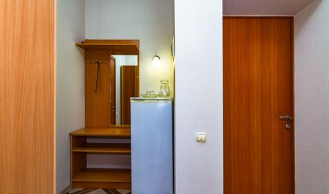 Двухместный стандарт с двумя доп.местами. Гостевой дом София, г. Геленджик