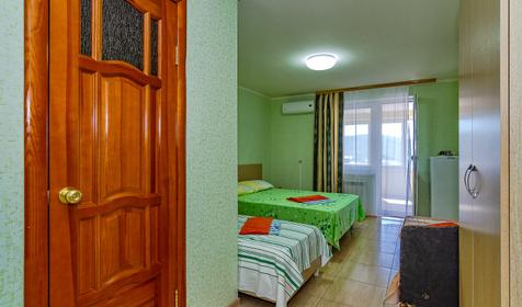 Люкс трехместный. Гостевой дом Агат, г. Геленджик, п. Кабардинка