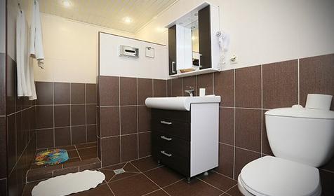 Полулюкс, Гостиница "Прибой"