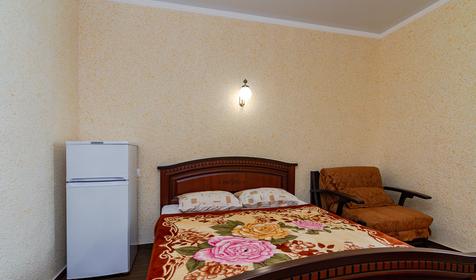 Двухкомнатный четырехместный номер с двумя санузлами площадью 15 кв. метров