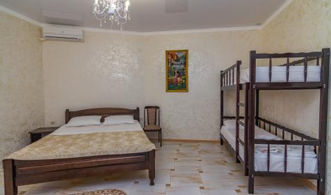 Четырехместный люкс. Гостевой дом Вилла Солнца, Джубга