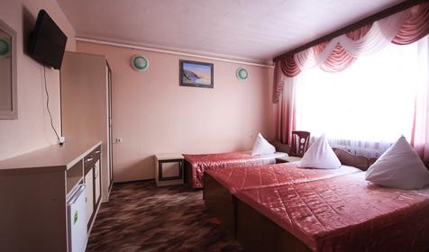 Трехместный