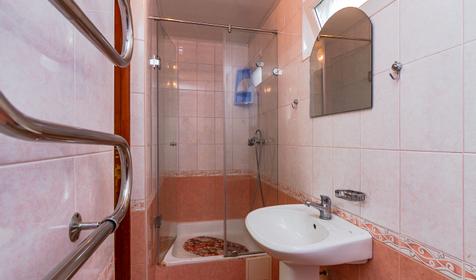 Однокомнатный четырехместный стандарт с дополнительным местом. Гостевой дом На Мира, Геленджик