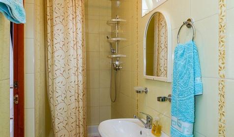 Однокомнатный трехместный полулюкс. Гостевой дом На Мира, Геленджик