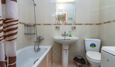 Двухкомнатный четырехместный полулюкс. Гостевой дом На Мира, Геленджик